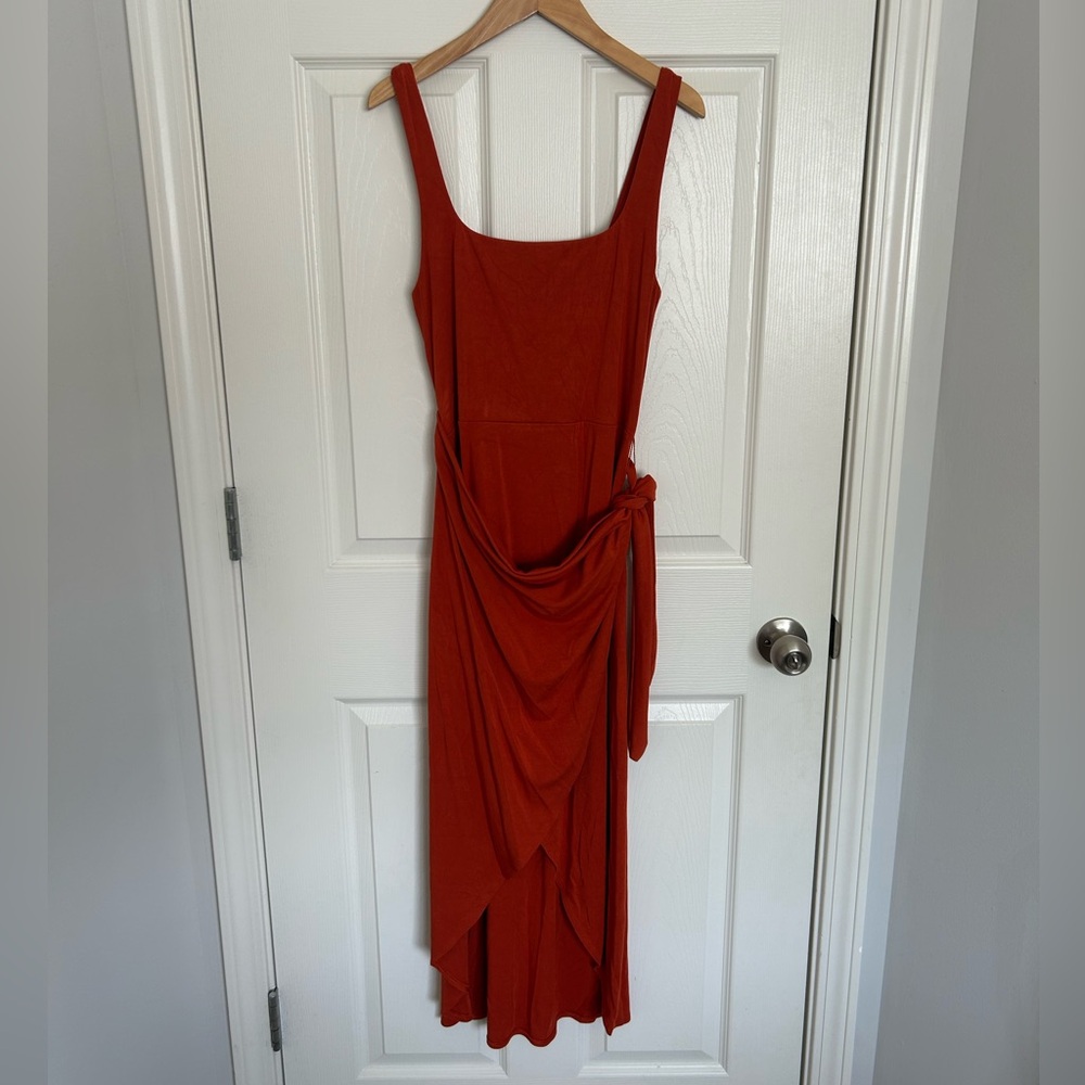 Wilfred Saturn Midi Dress